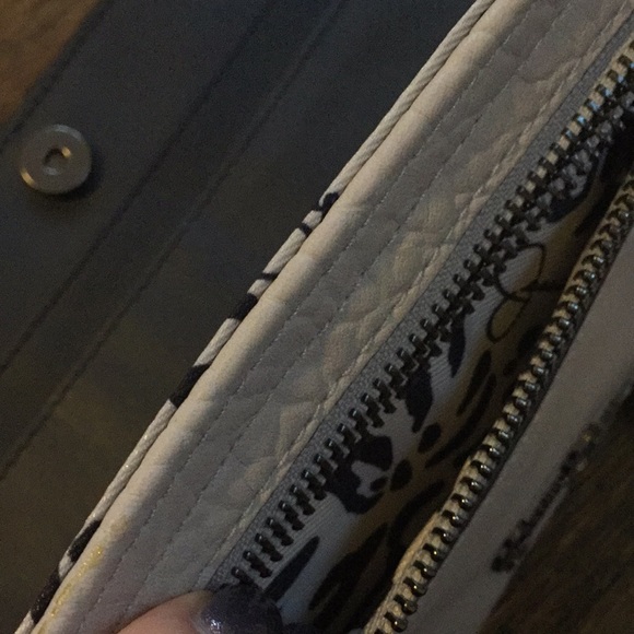 Jessica Simpson Tan Clutch - Picture 6 of 7